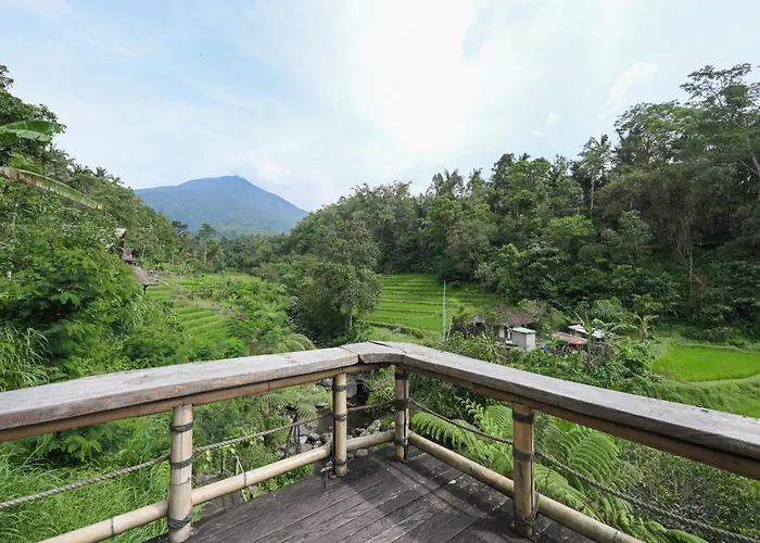 Villa Keuma & Resto By The Lavana *